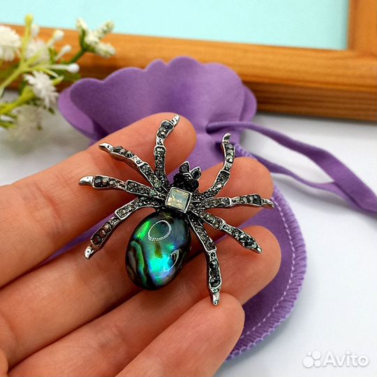 Брошь винтаж гелиотис