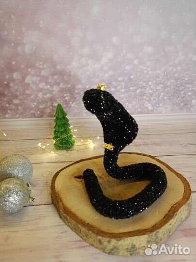 Змеи коброчки из плюшевой пряжи