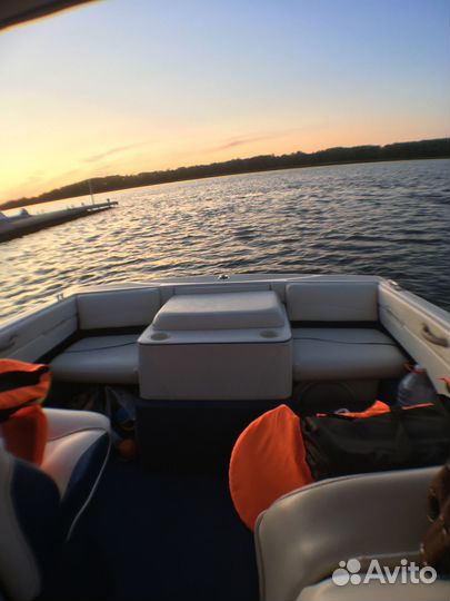 Продаю свой Bayliner 1952