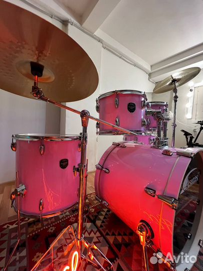 Для девушки барабаны комплект ударная установка