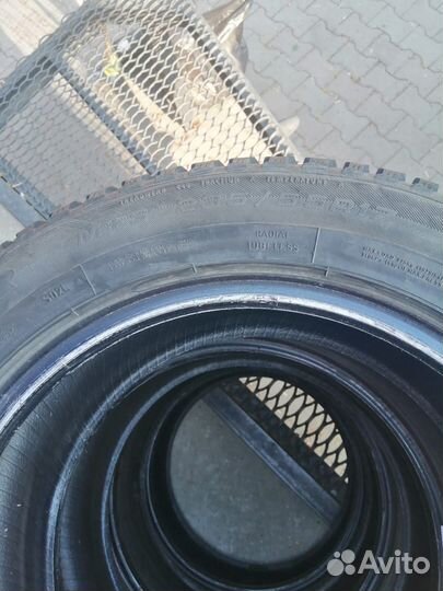 Goodyear Vector 4Seasons SUV 235/55 R17 103H