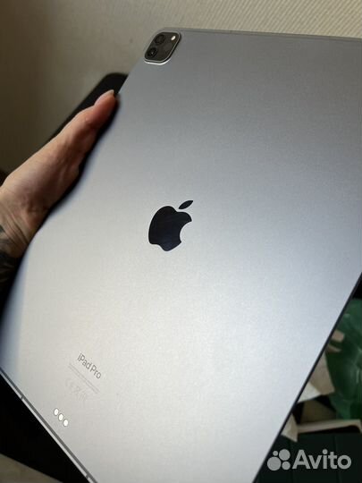 iPad PRO M2 (2022) 12.9 256 gb Wi-Fi+Cell. + аксс