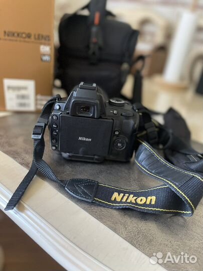 Зеркальный фотоаппарат nikon d5000, 18-105VR