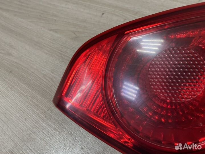 Фонарь задний левый Toyota Corolla X (2006—2010) Z