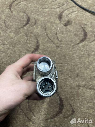 Микрофон AKG D20