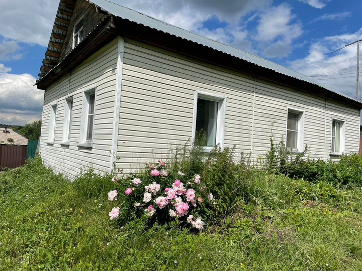 Дом 67 м² на участке 15 сот.