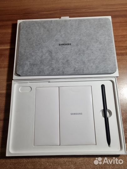 Samsung Galaxy Tab S8 WiFi с Клавиатурой