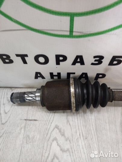 Привод передний левый Nissan Note E11 HR16DE 2011