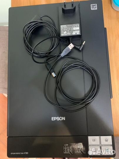 Epson Perfection V30