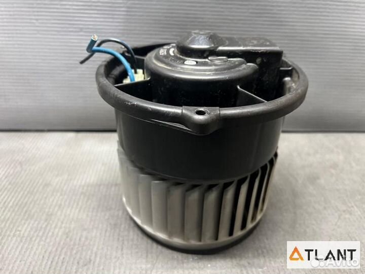 Мотор печки mitsubishi colt