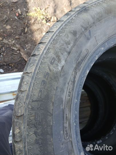 Cooper Discoverer AST 235/65 R17 200W