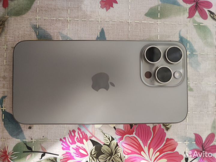 iPhone 15 Pro Max, 256 ГБ