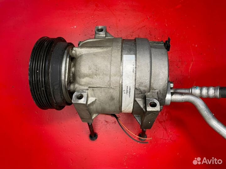 Компрессор кондиционера Renault Megane Scenic K4M