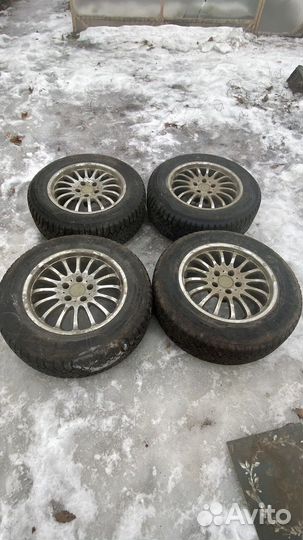 Nokian Tyres Hakkapeliitta 8 235/65 R17