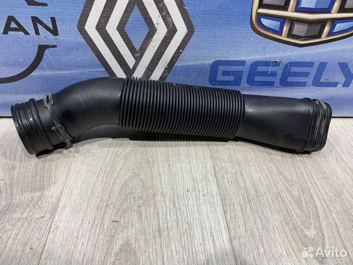 Патрубок воздушного фильтра Volkswagen polo 5