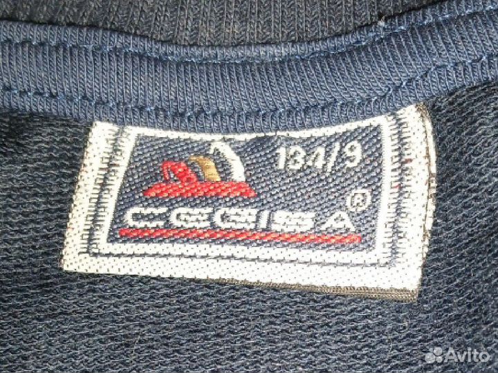 Рубашка, брюки, два жилета и галстук на мальчика