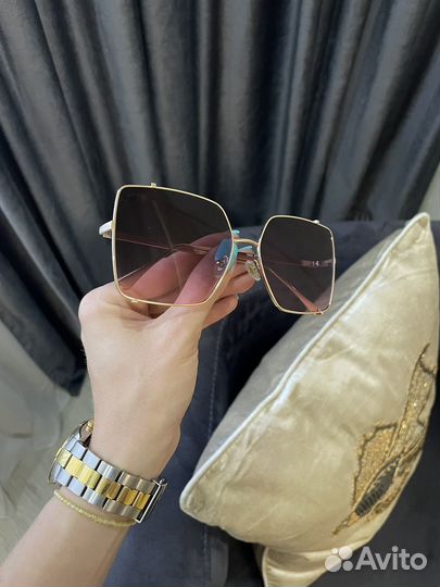 Солнцезащитные очки