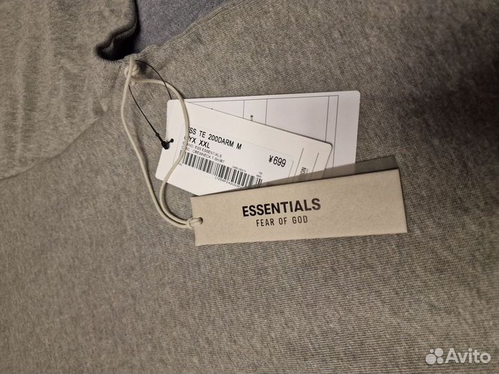 Футболка Fear of God Essentials