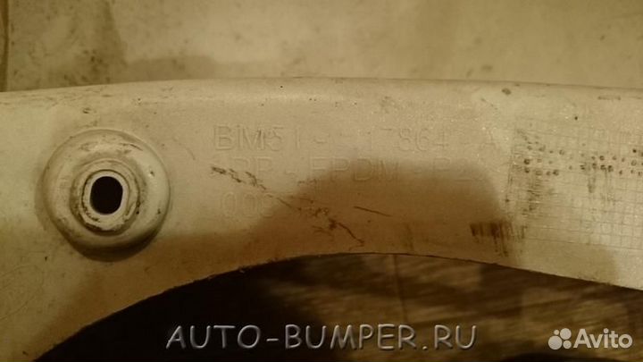 Ford Focus 3 Универсал 2011- Накладка бампера задн