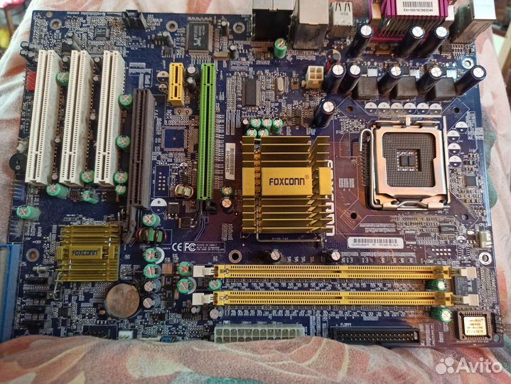 Материнская плата