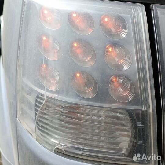 Фонарь задний левый mitsubishi outlander xl