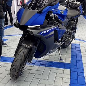 Yamaha R1 RN32 CrossPlane BluMatte