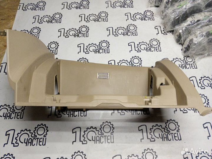 Накладка торпедо Kia Mohave HM