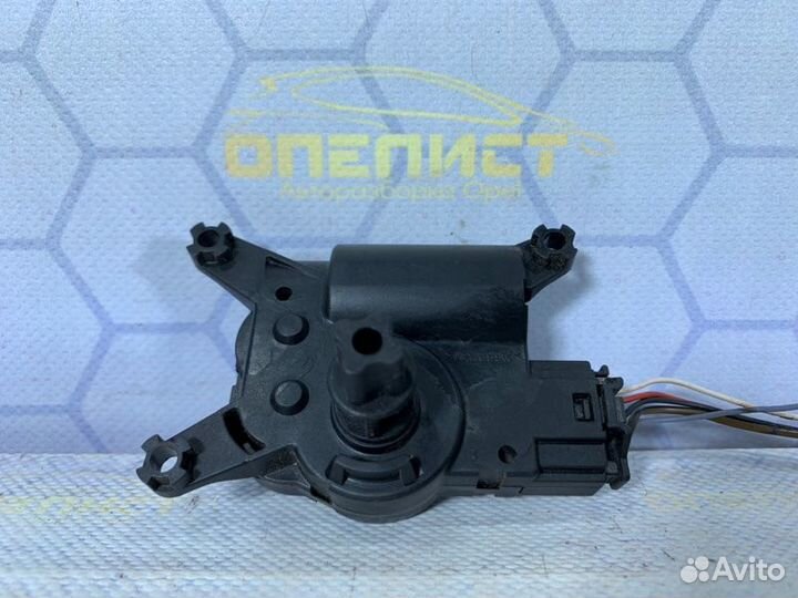 Сервопривод заслонки печки Opel Astra H Z16XEP