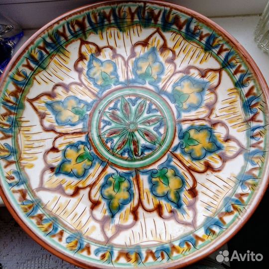 Керамика майолика старинная Косовская тарелка ваза