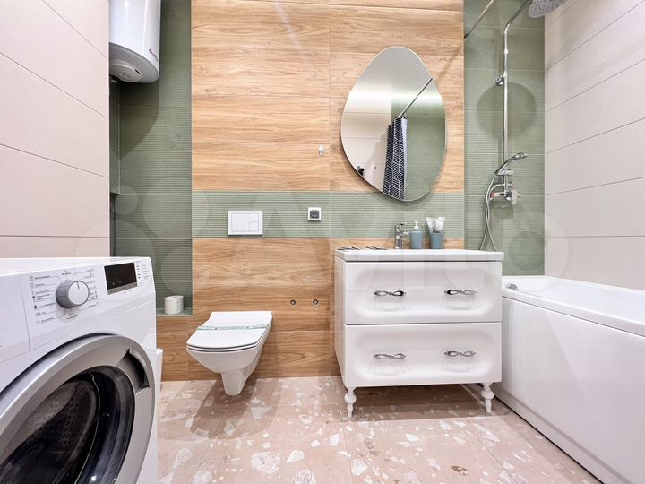 3-к. квартира, 90 м², 3/13 эт.