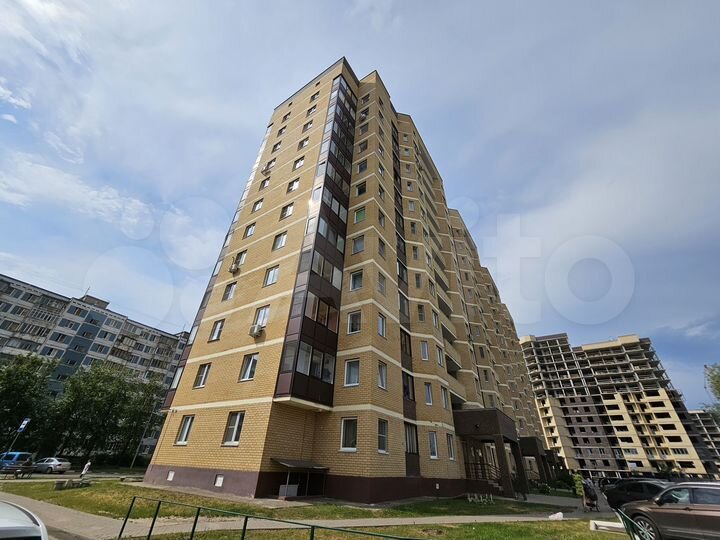 2-к. квартира, 64 м², 6/12 эт.