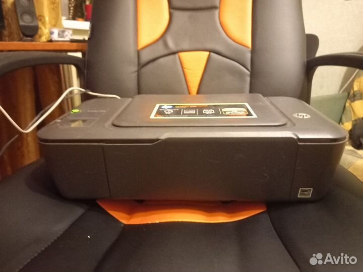 Принтер HP Deskjet 2000 J210