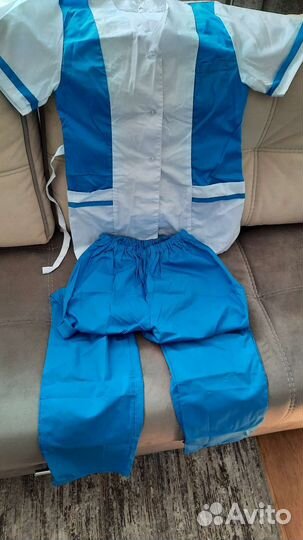 Медицинский костюм женский