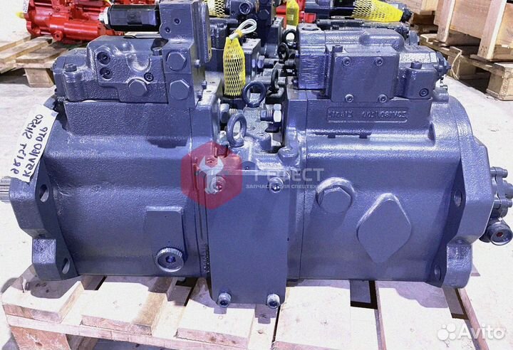 Основной насос CAT M330D