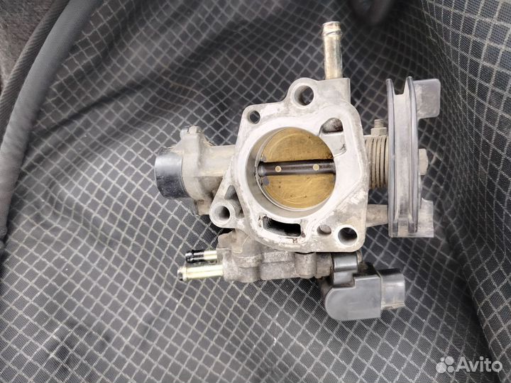 Дроссельная заслонка 1nz fe