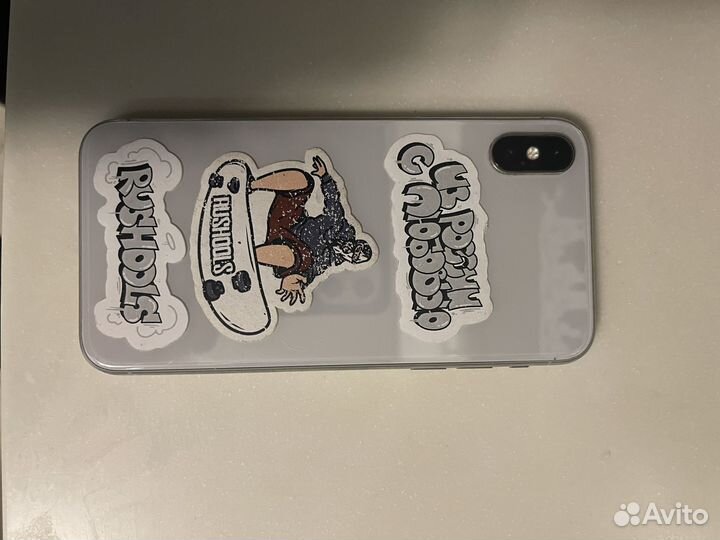 iPhone X, 256 ГБ