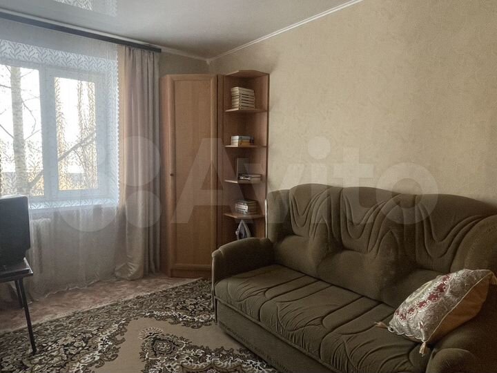 2-к. квартира, 47 м², 4/9 эт.