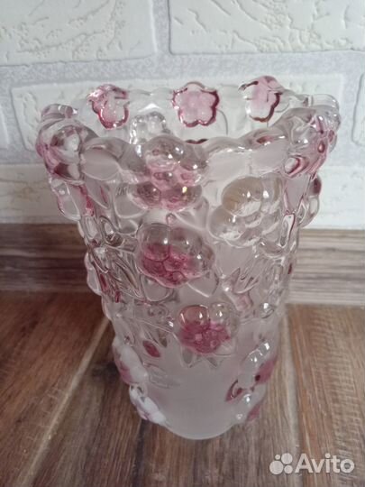 Ваза стеклянная для цветов