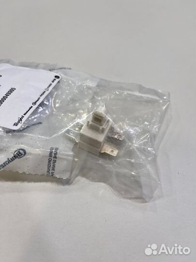 Выключатель света холодильника Indesit, C00851156