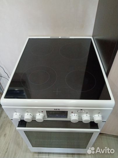 Плита электрическая AEG