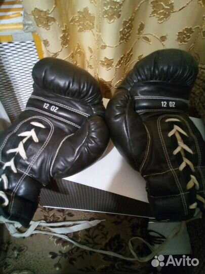 Боксерские перчатки натуральная кожа