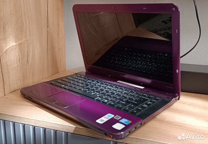 Ноутбук Sony vaio pcg 61211v