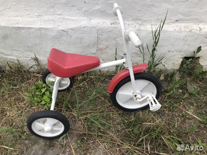 Трехколесный велосипед (детский)