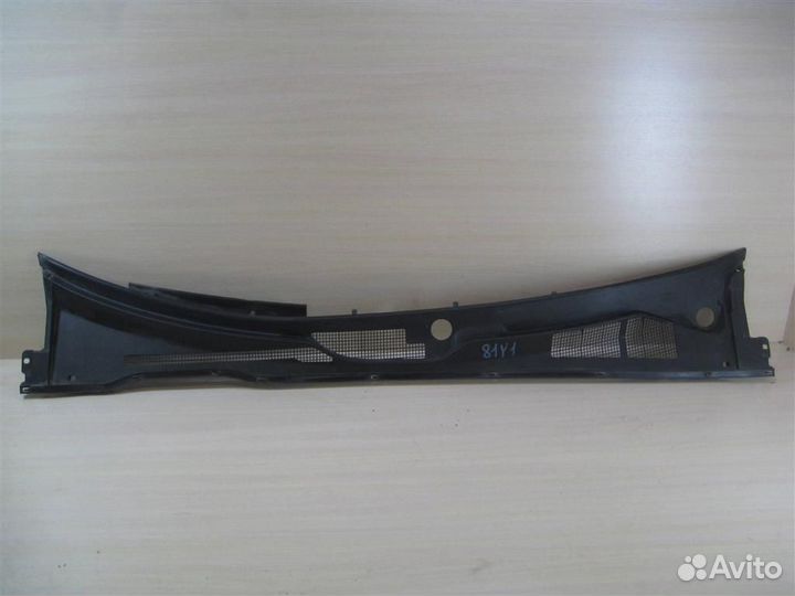 Решетка стеклоочистителей Toyota Camry V30 2002