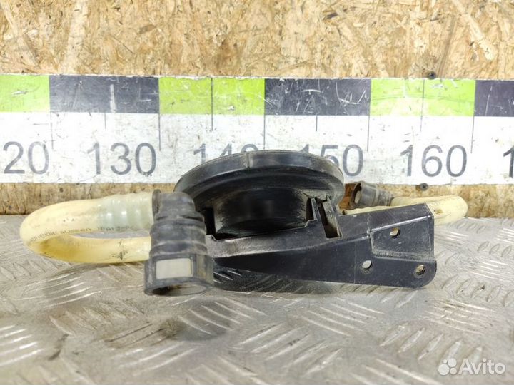 Клапан вентиляции топливного бака Porsche Cayenne