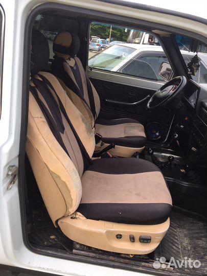 Обмен. Бесплатно. Передние сиденья на ниву