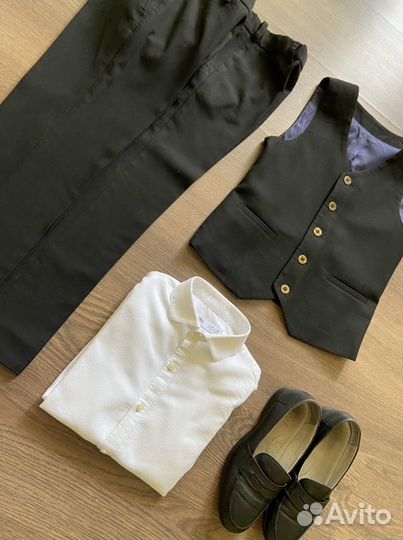 Жилетка и брюки для школы (128 см) без рубашки