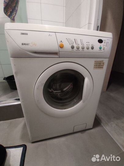 Стиральная машина zanussi