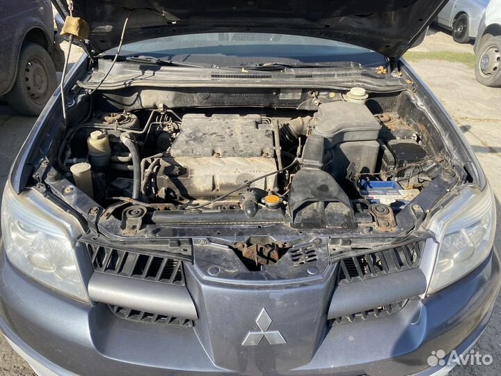 Mitsubishi Outlander 2.4 AT, 2007, 321 000 км