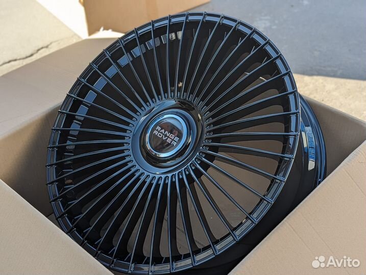 Кованые диски GT Forged R23 на Range Rover Sport